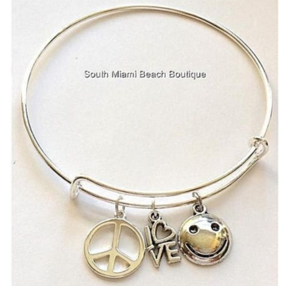 Jewelry - Silver Peace Sign Charm Bracelet Love Smiley Emoji